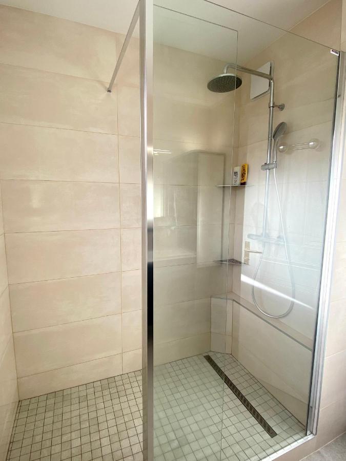 Appartement Spacieux A Pontaillac, Proche Plage Royan Eksteriør billede